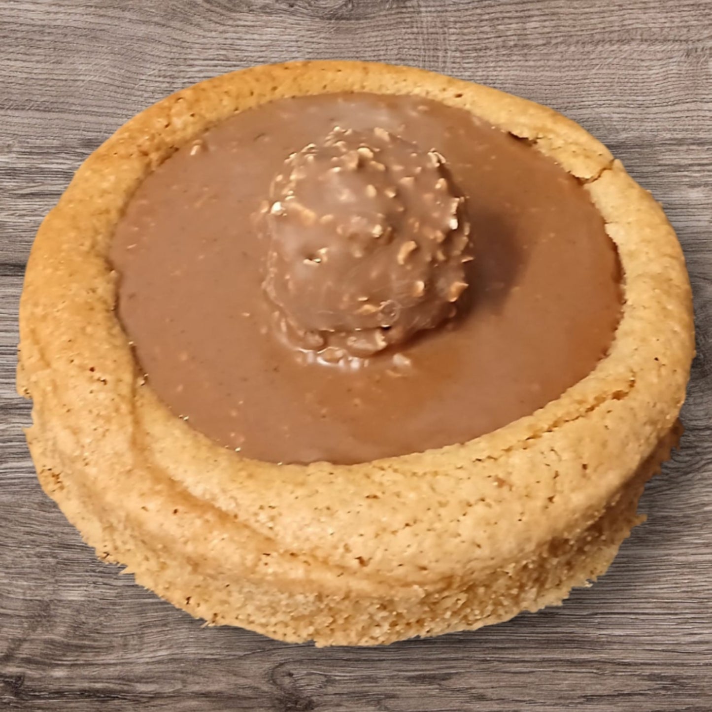 Ferrero Rocher Deep Pan Cookie